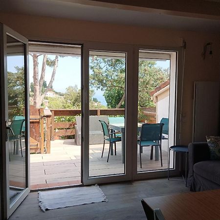 Petite Maison Au Calme - Piscine En Copropriete, Terrasse, Mer, Clim 발로리스 외부 사진